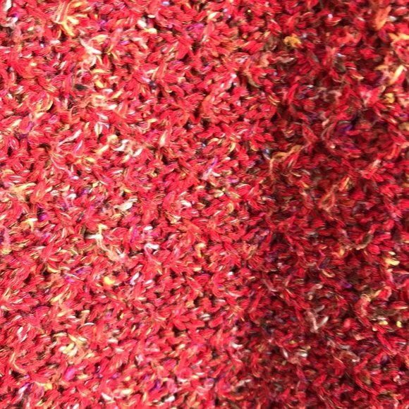 Coldwater Creek red-orange textured sweater with rolled V-neck styling, size L - Picture 2 of 8